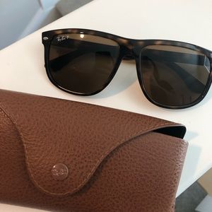 Ray Bans Tortoise Shell